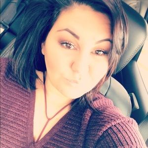 Meet your Posher, Ligia